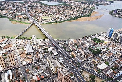 Ponte sobre o Rio Paraíba do Sul — imagem 1 de 4