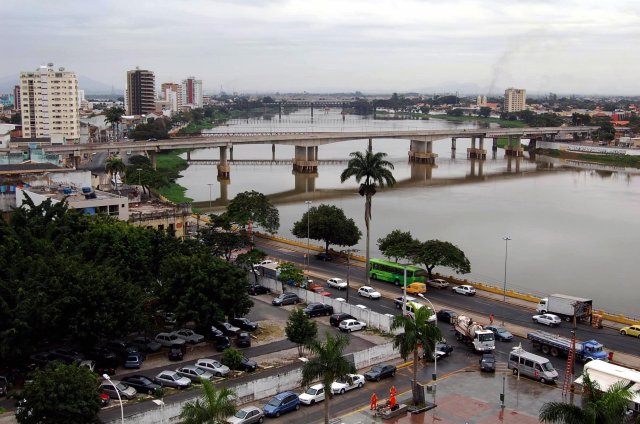Ponte sobre o Rio Paraíba do Sul — imagem 3 de 4